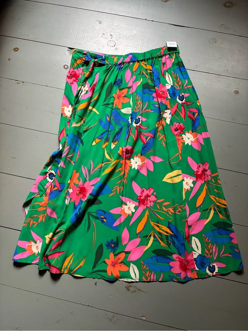 J. Crew Green Midi Skirt with Bright Floral Print Large NWT